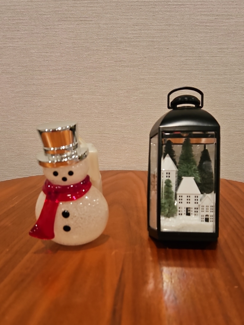 Bath & Body Works Holiday Wall Plug-Ins